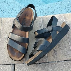 Naot Kayla Black Matte Leather Sandal Size 6